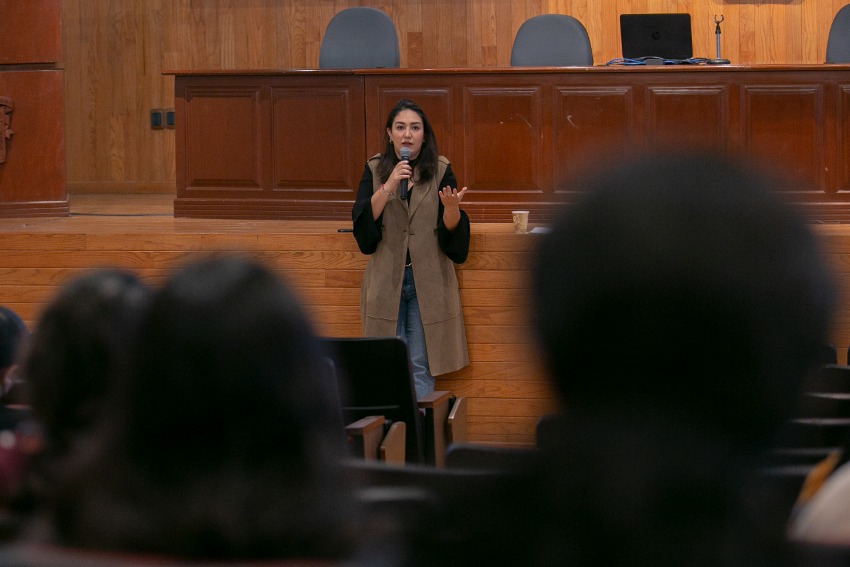 Imparte la Vicerrectoría Ejecutiva a Prepas UDG el taller de formación para prevenir y erradicar la violencia contra las mujeres