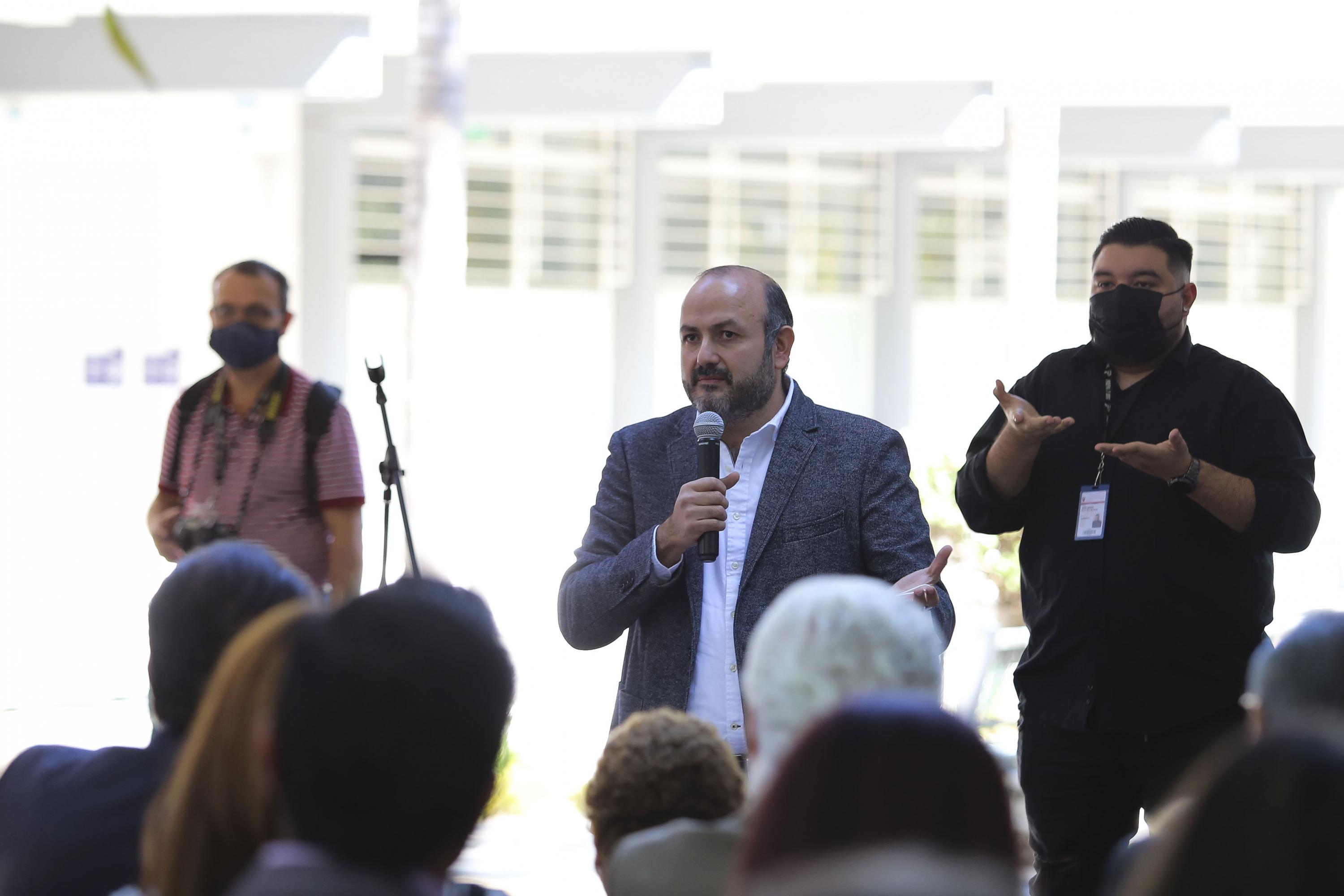 Inaugura el Rector General, laboratorios, aula modelo y diversos espacios en tres Prepas UDG
